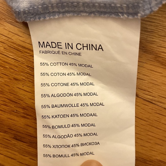 Club Monaco XS Light Blue Front Tie Crop - Picture 4 of 4